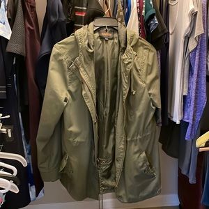 Rain jacket with hood and pockets